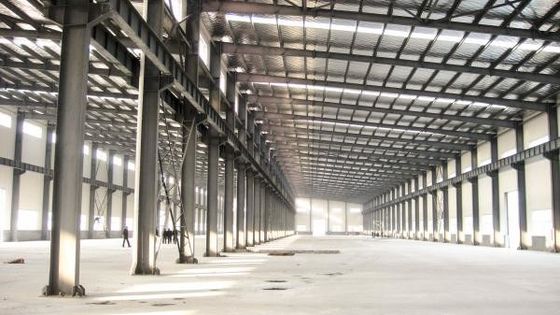 工業倉庫 製造物 金属工場 鉄鋼構造物 建築物